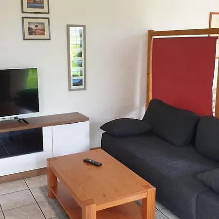 Apartment Mit Eigener Terrasse Und Ausblick *